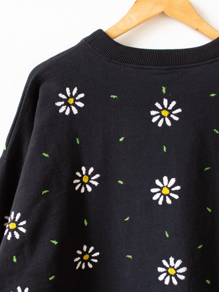 Namu Shop - Niche Flower Embroidery Sweatshirt