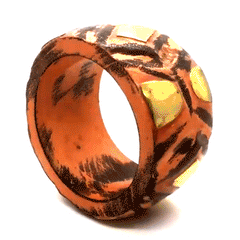 Nando Medina, fashion style and accessories