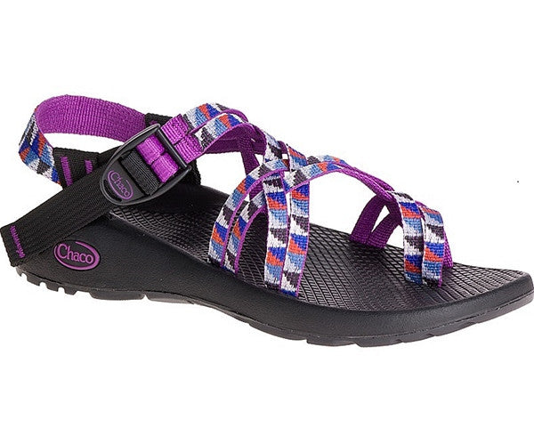 chacos size 9