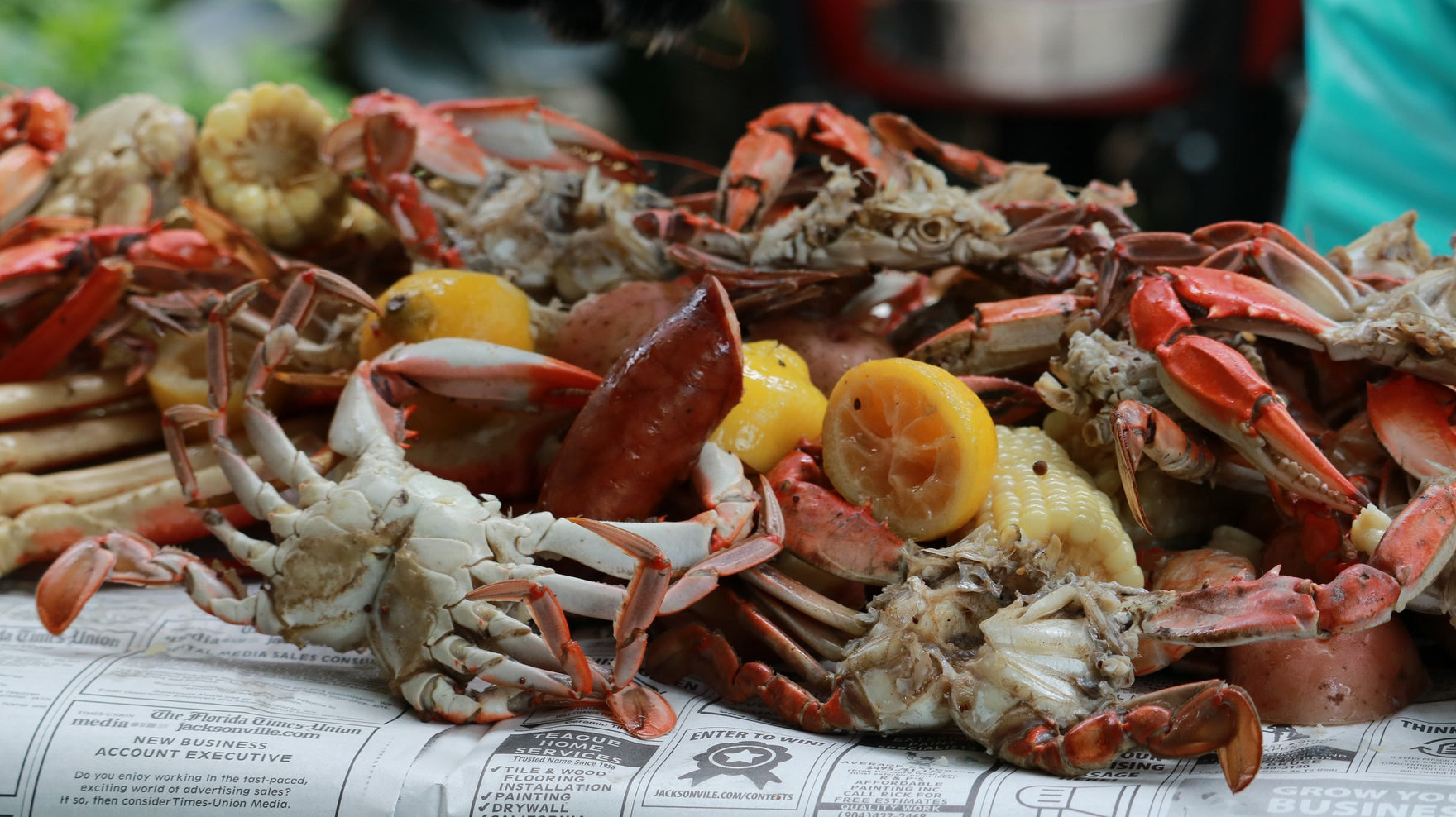 Cajun Blue Crab Boil in the Bayou Classic Armadillo Pepper