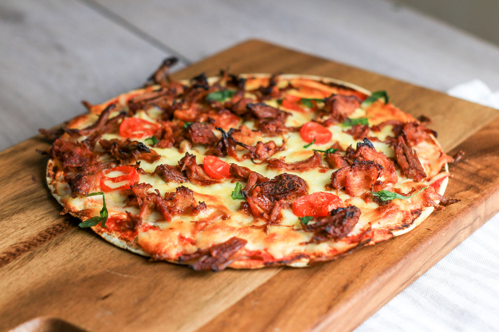 high protein pulled pork pizza