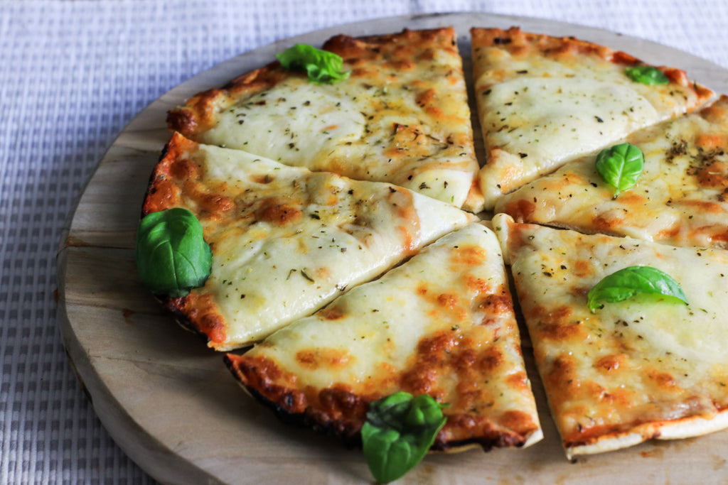 low calorie cheese pizza