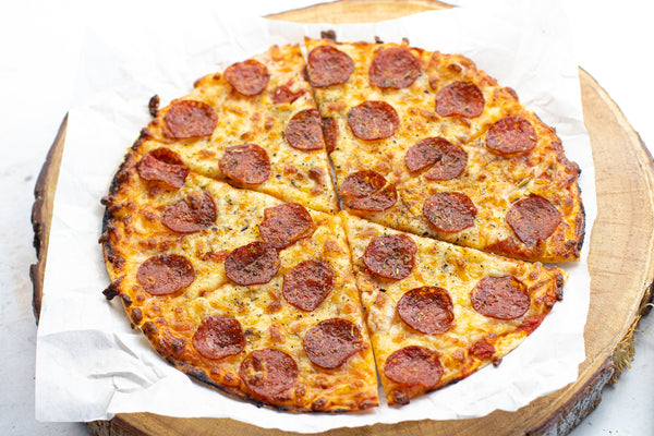 Low carb pepperoni pizza
