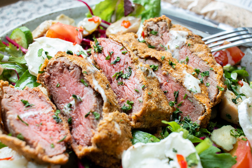 Breaded steak salad