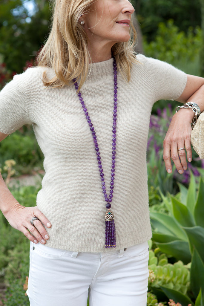 How to wear a long tassel necklace