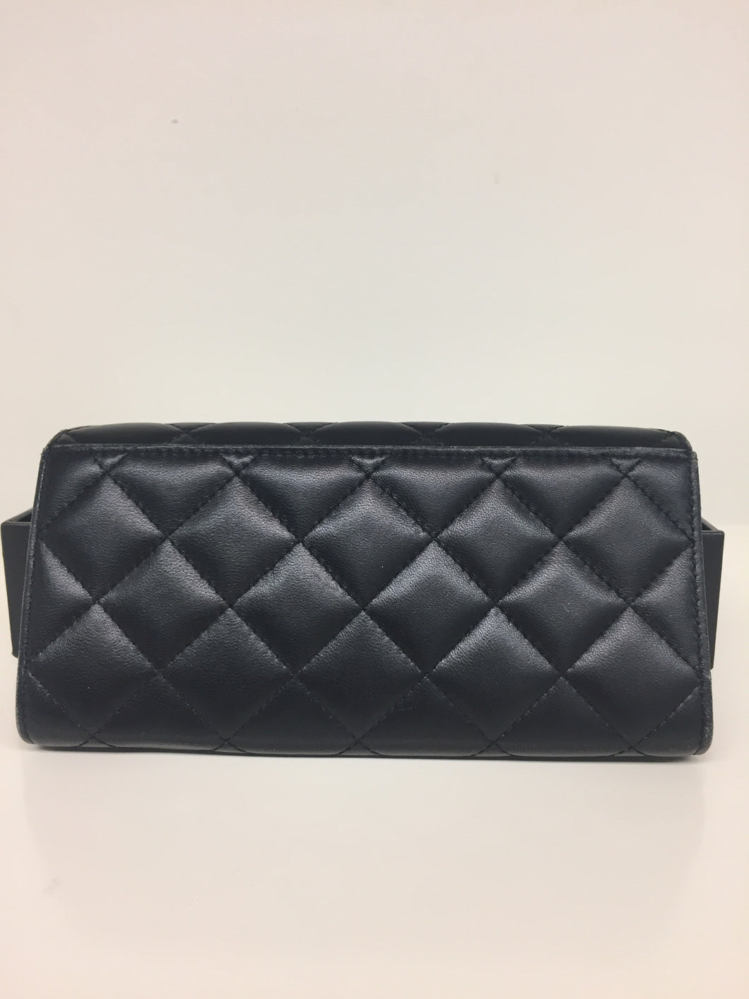 Chanel Wallet – cloverandmint