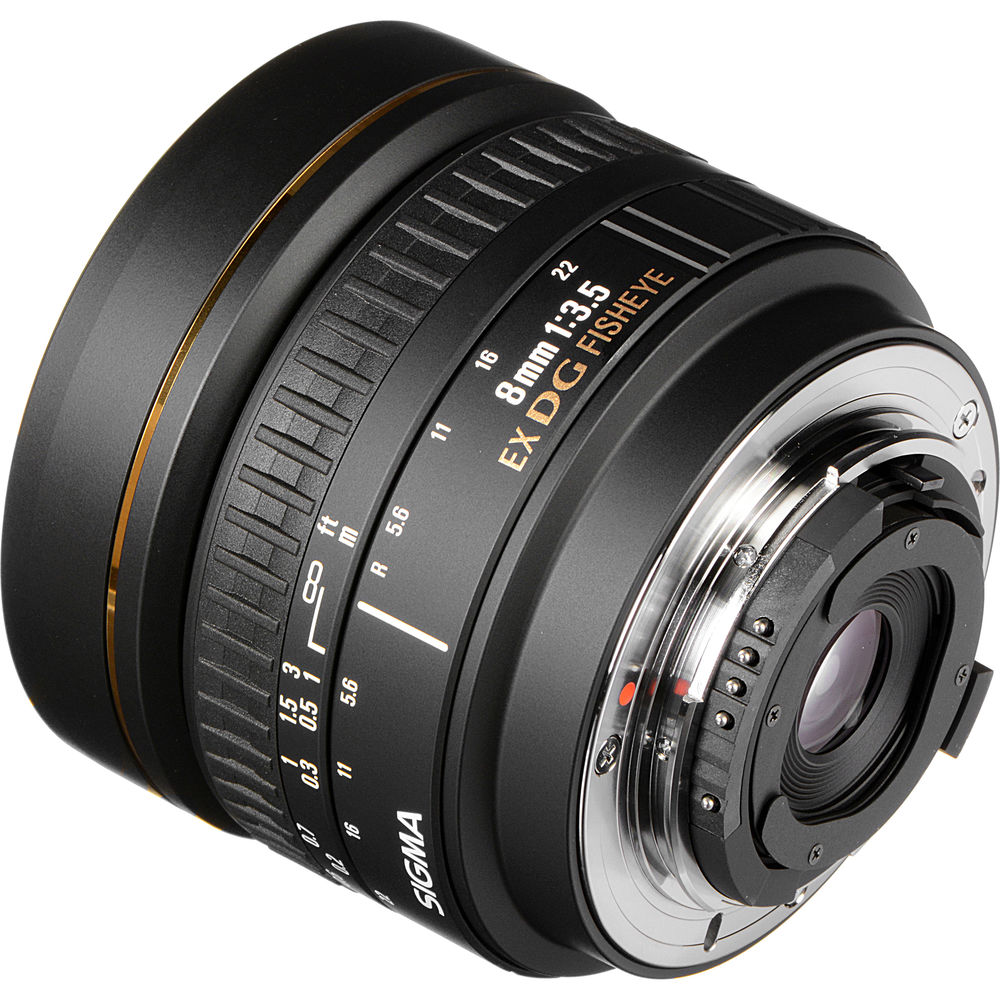 sigma 8mm full frame