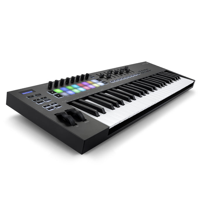 Novation Launchkey MK3 Digital Piano Keyboard 5-Pin 16x2 Char