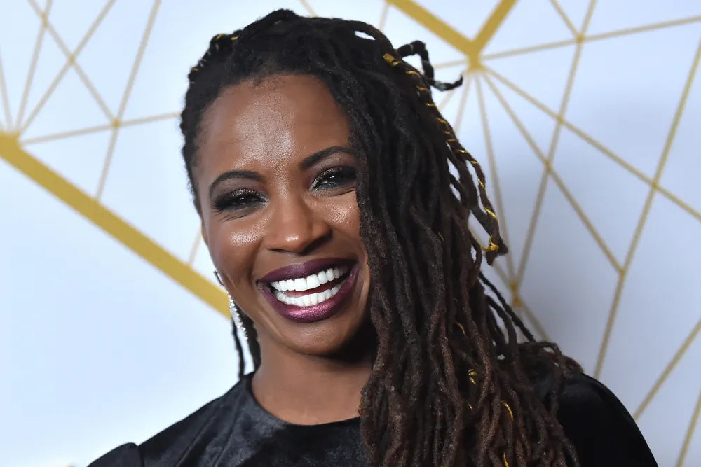 How to Get Shanola Hampton’s Signature Looks