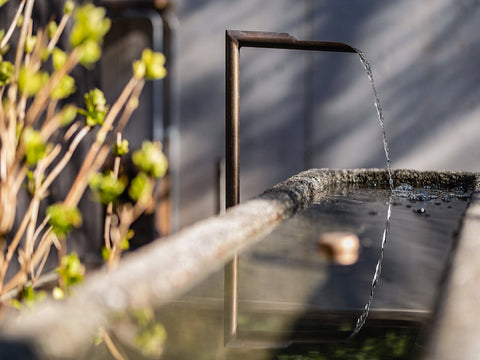 Antike Brunnen