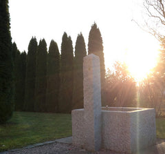 Steinbrunnen Garten