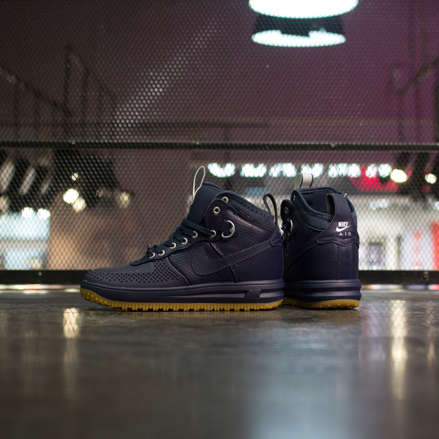 lunar force 1 duckboot dark obsidian