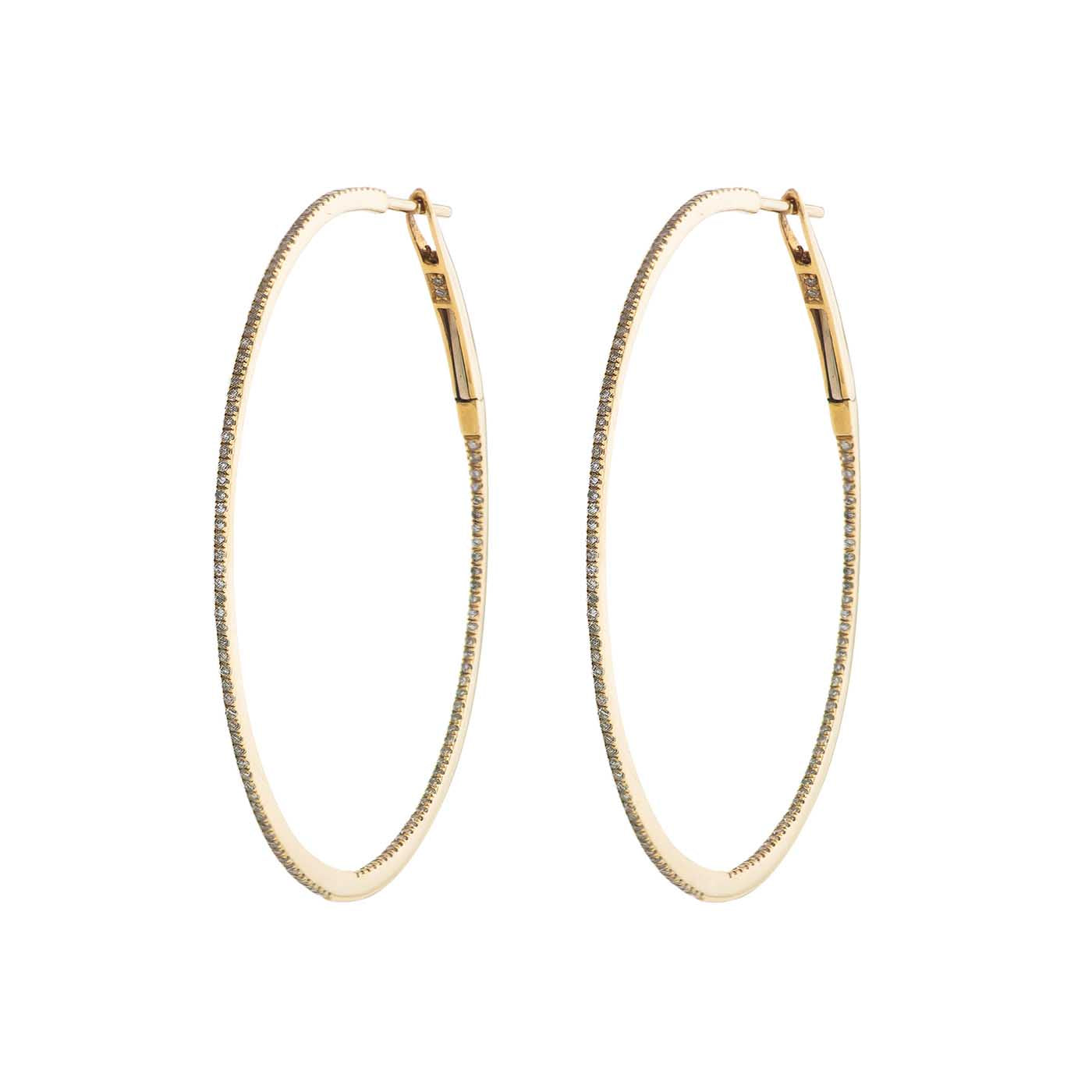 How to Wear the '80s Jewelry Trend — Chunky Oversized Hoop Drop