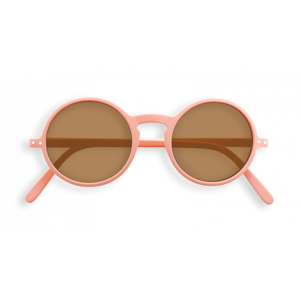 Brown sunglasses. Дизайнерские очки солнцезащитные. Круглые коричневые очки. Солнечные очки коричневые. Очки коричневые женские.