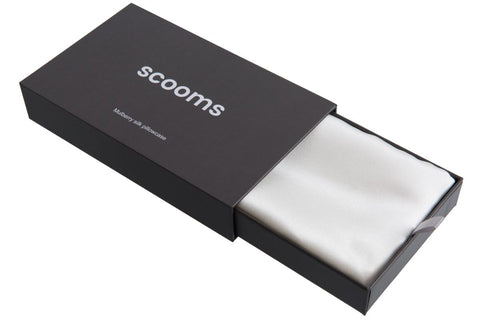 White silk pillowcase in scooms box