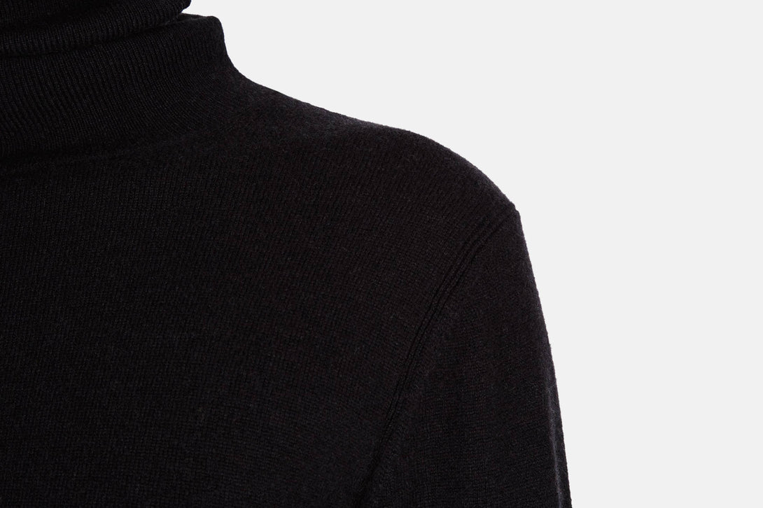 Turtleneck Sweater - Black – The Line