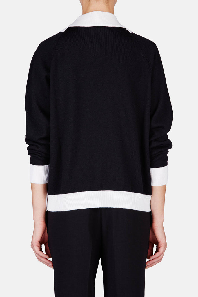Oversized V Sweater - Black – The Line