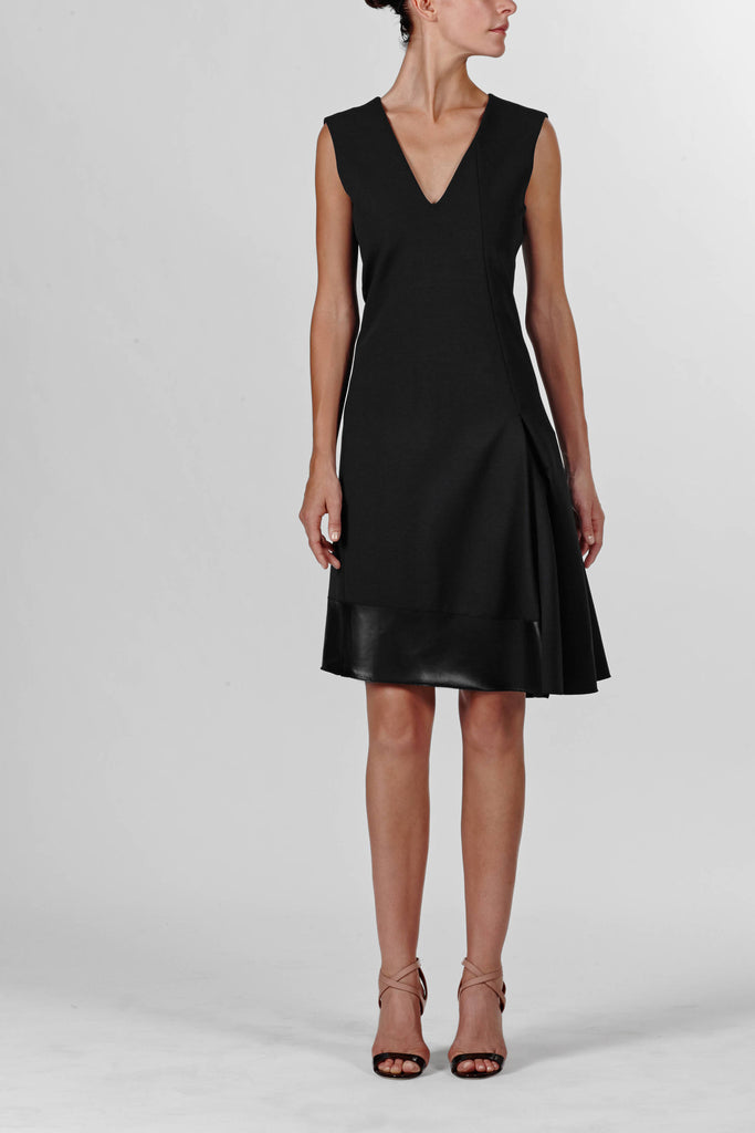 V-Neck Sleeveless Dress - Black – The Line
