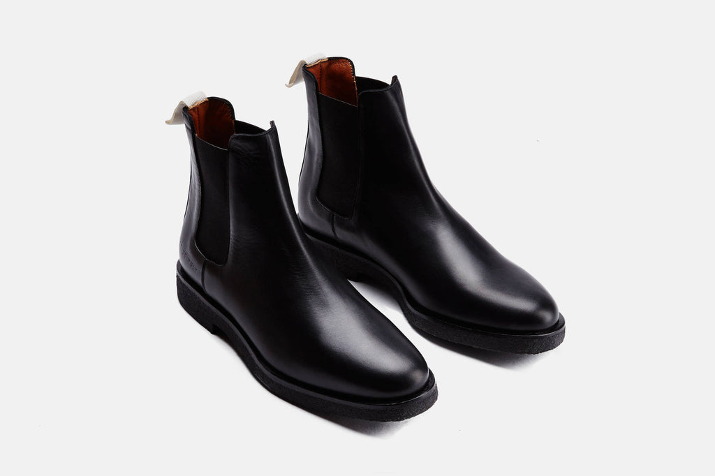 Chelsea Boot in Leather - Black – The Line