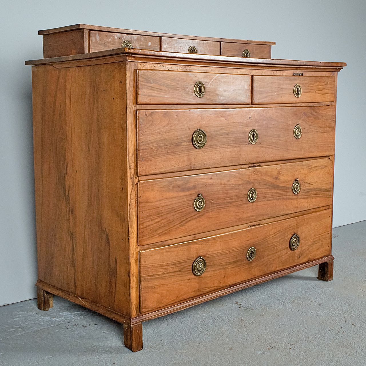 Antique eightdrawer chest of drawers, walnut Mediterrania Home