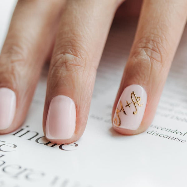 The Hottest Wedding Nails of 2022: Ten Designs That Will Blow Your Min ...