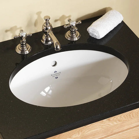 Oval underslung basin