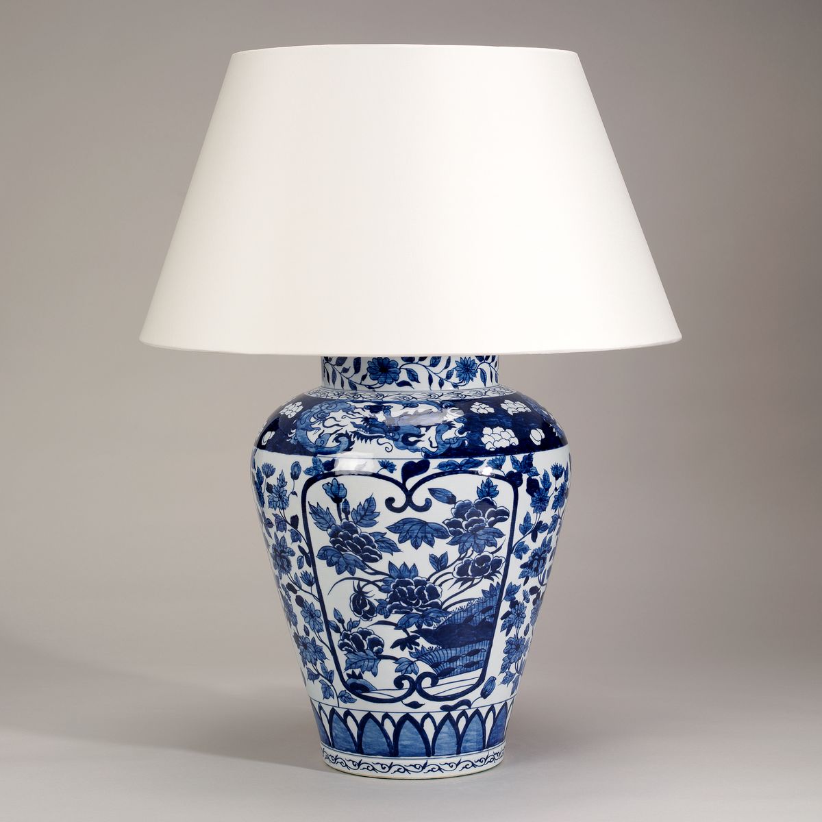 Imari Hand Decorated Table Lamp - Blue - White | Nicholas Engert Interiors