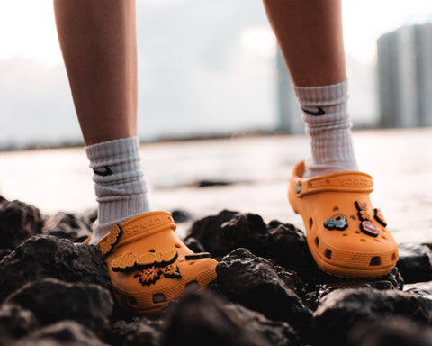 How to Wear Crocs With Socks: 5 Ways to Style Crocs & Socks