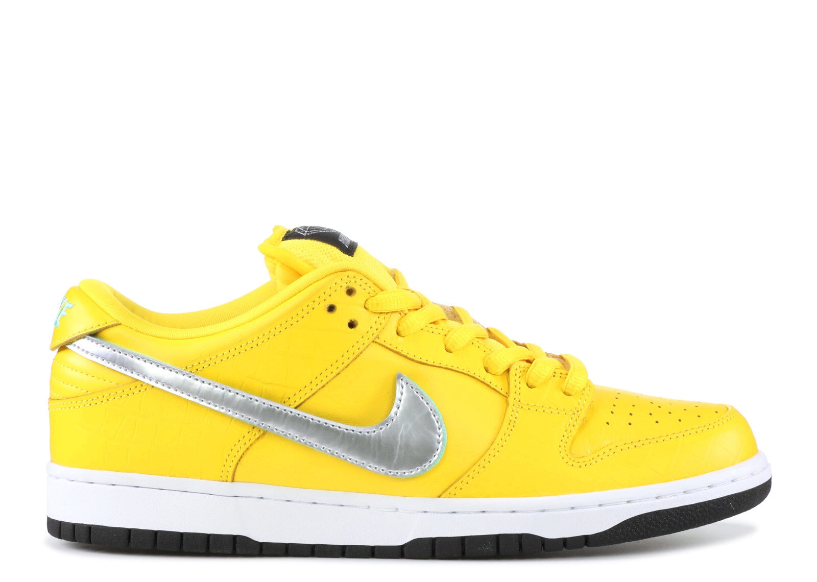 canary dunk sb