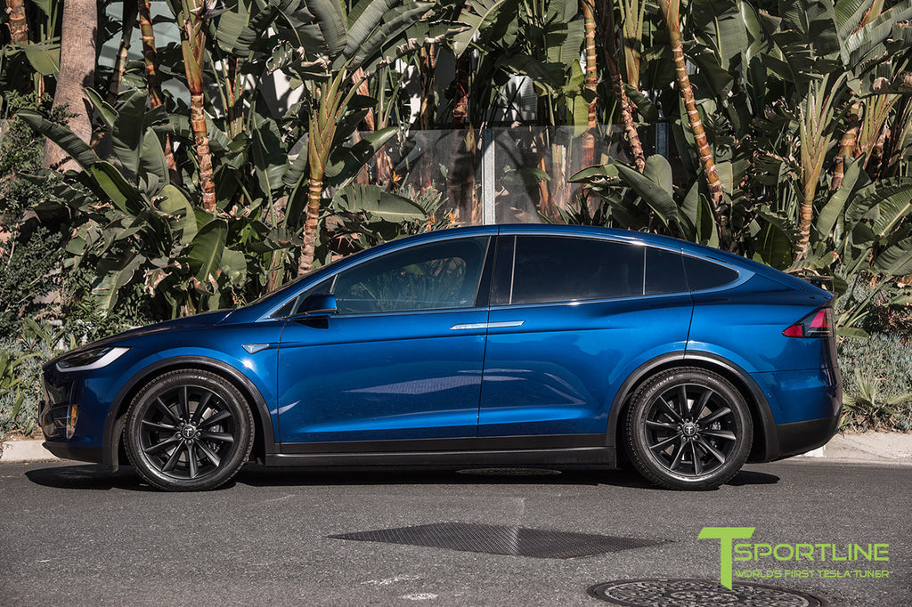 Deep Blue Metallic Model X with 20" TST Tesla Wheel in Matte Black 2