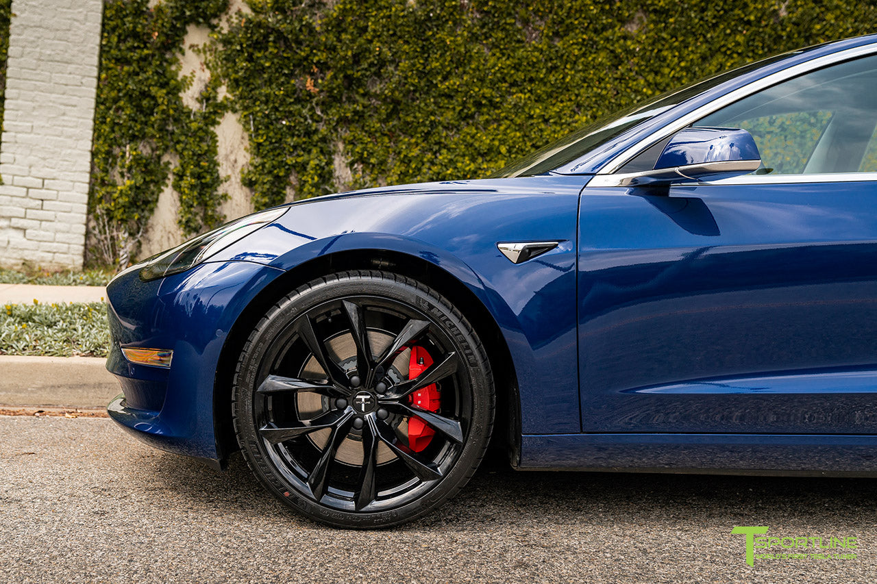 Deep Blue Metallic Tesla Model 3 with Gloss Black 20" TSS Flow