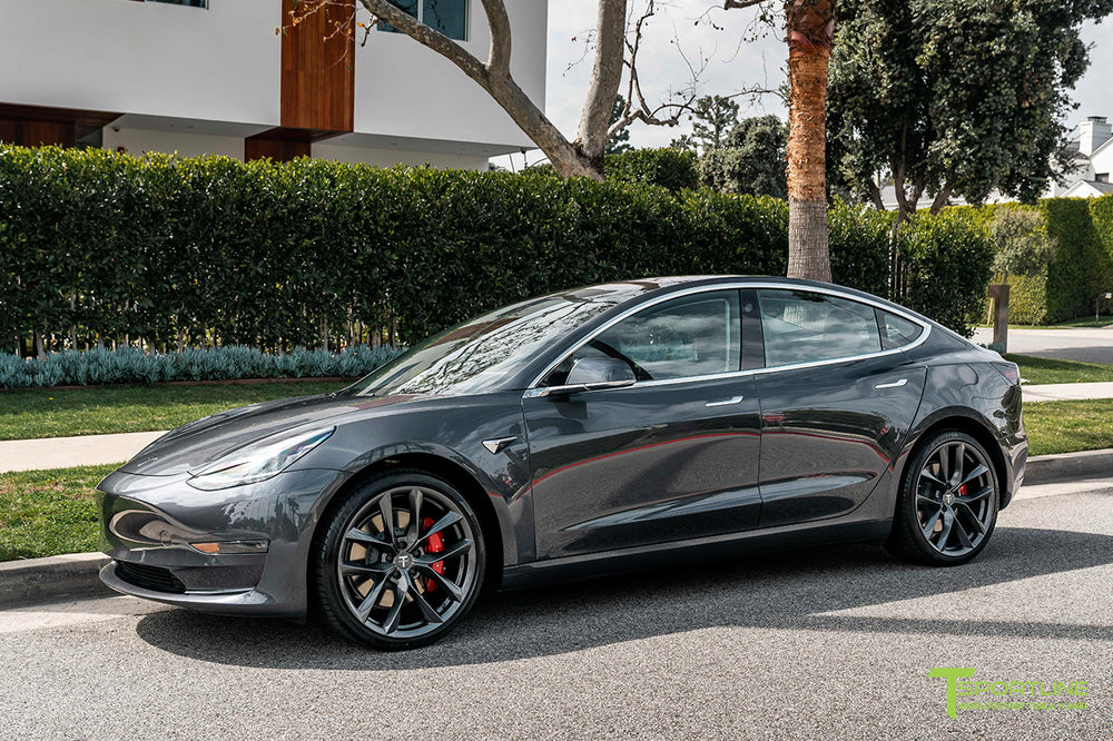 Midnight Silver Metallic Tesla Model 3 with Space Gray 20" TSS Flow Fo