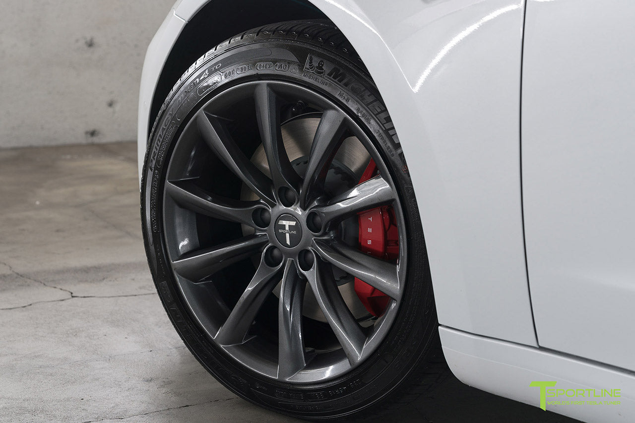 pearl-white-tesla-model-3-performance-upgrade-space-gray-18-inch-tst-turbine-style-wheels-forged-wm-4_6272d32c-b53e-48dd-aa44-bb72529a8575_4000x@2x.progressive.jpg