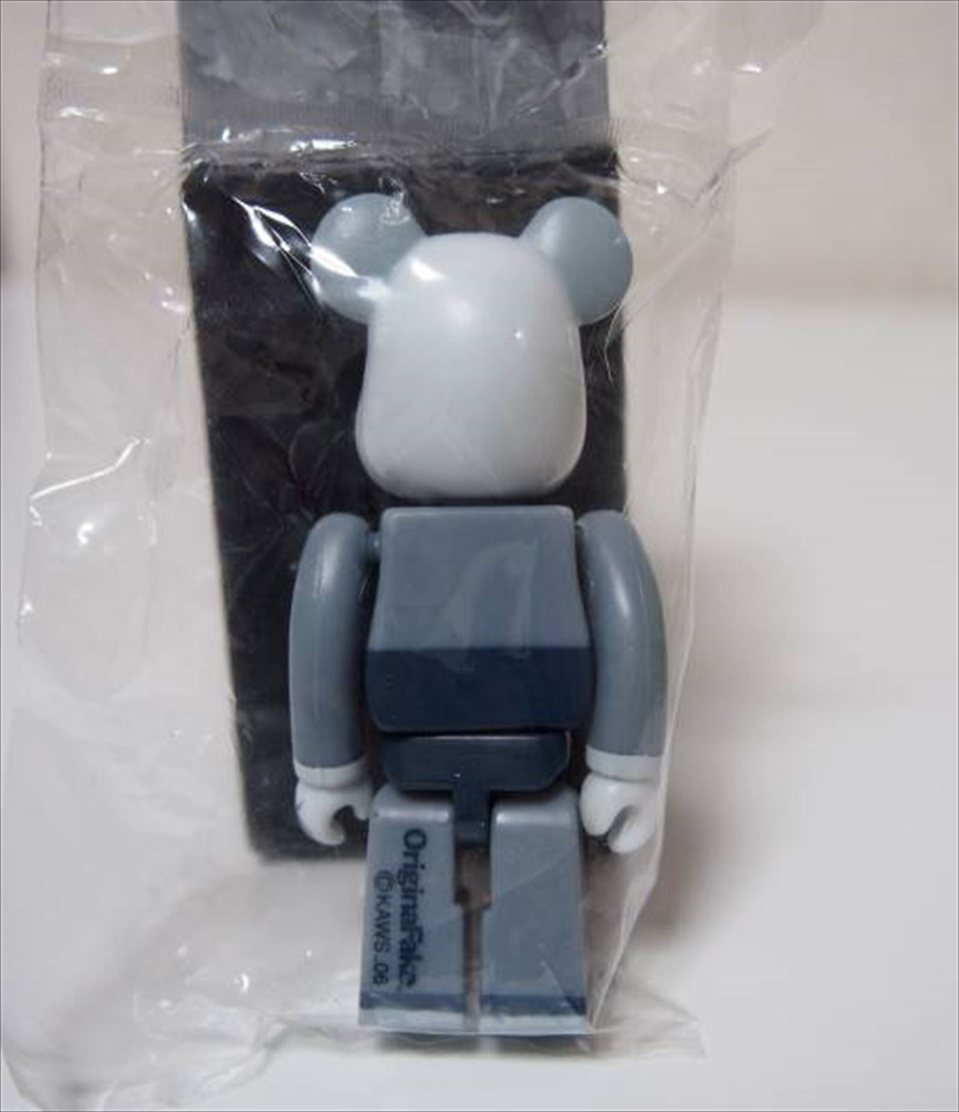 BE@RBRICK Bearbrick Medicom KAWS 100% Original Fake ver. Figures