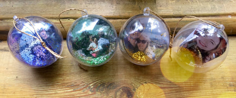 How to Make Personalized Photo Christmas Baubles, Christmas tree photography, Photo Christmas ornaments, Photography Gifts UK, Creative Photography Gifts, Gifts for Photography Enthusiast, Gifts for Photographers under $50, Gifts for Photographers under $25, Abigail Fahey Photography