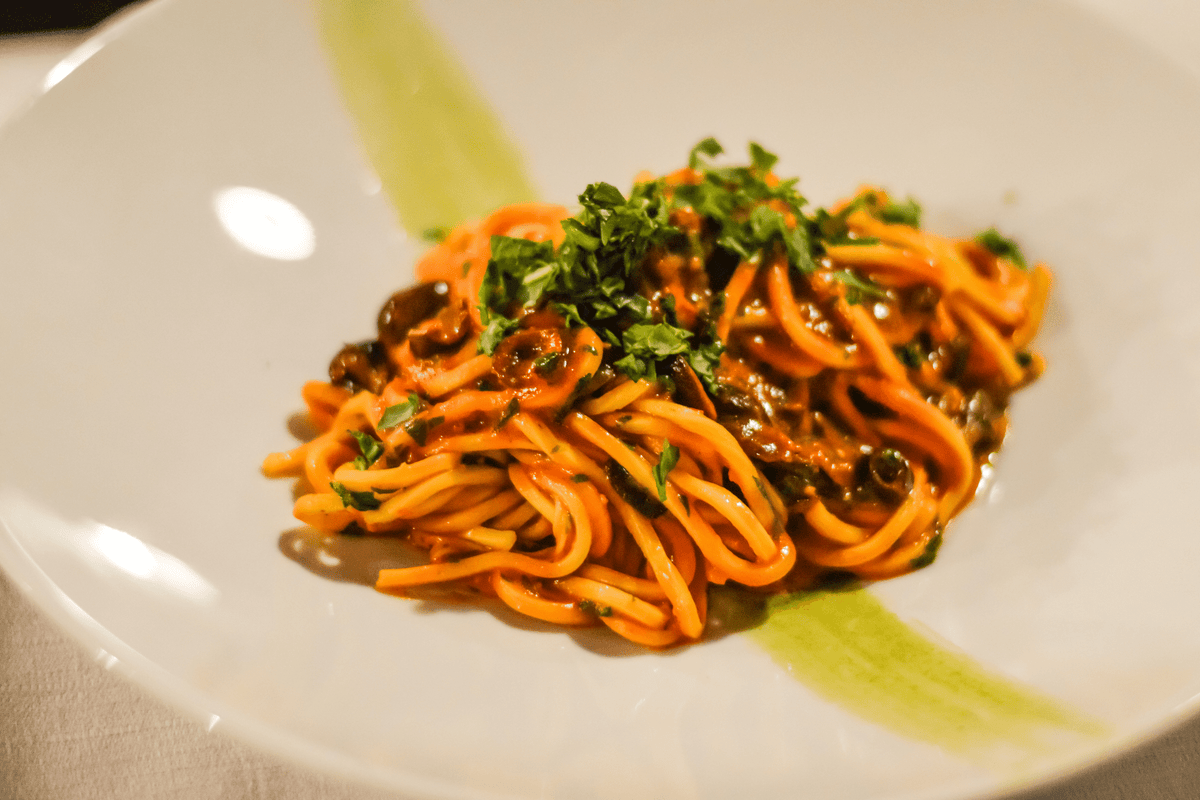 Bigoli in Salsa – Pasta Evangelists