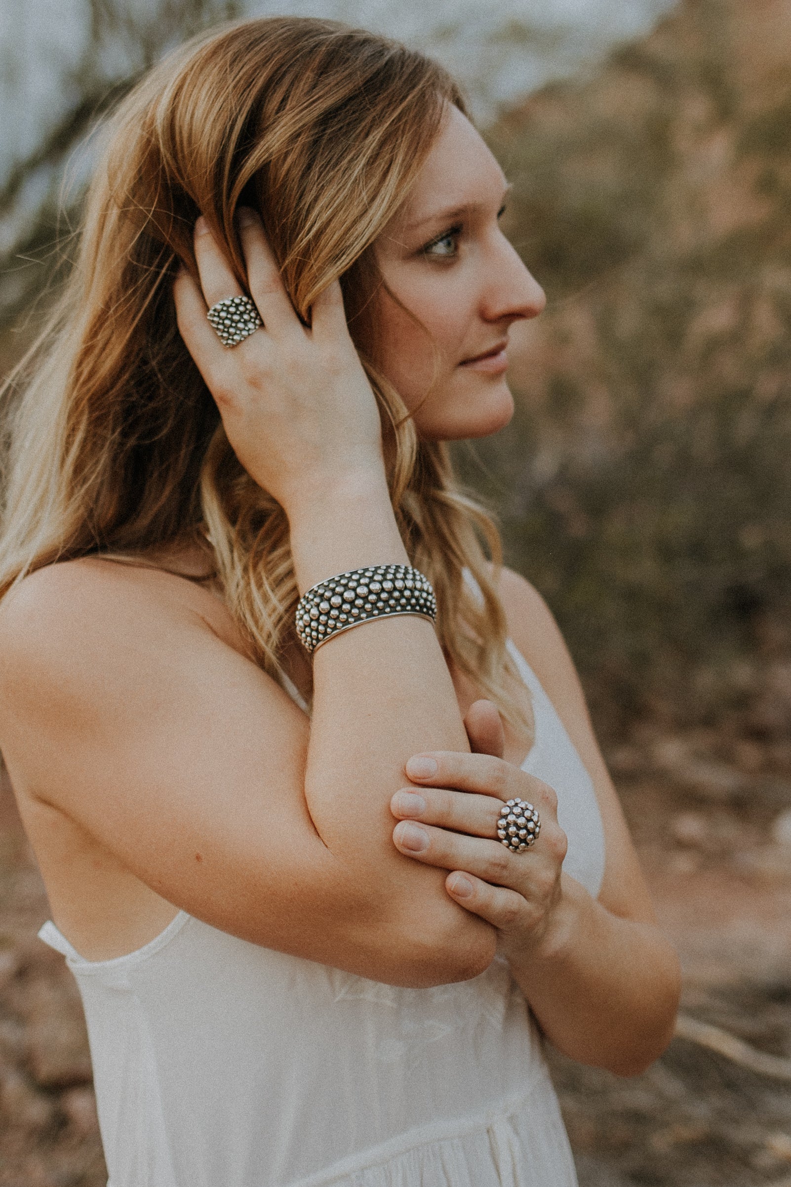 MM M4-312 42 GRADUATED OXIDIZED BEAD CUFF BRACELET