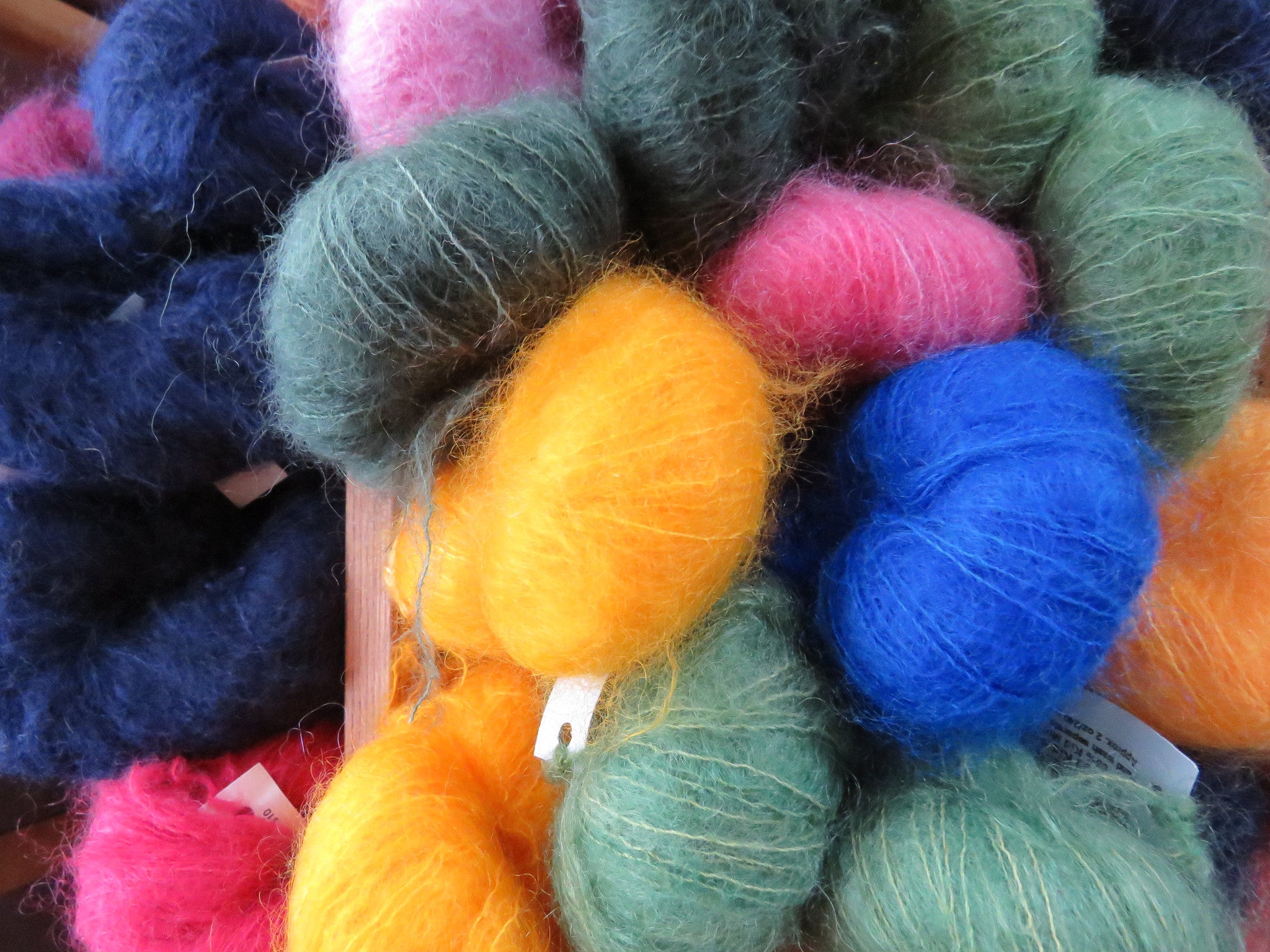 Brushed mohair : r/craftsnark