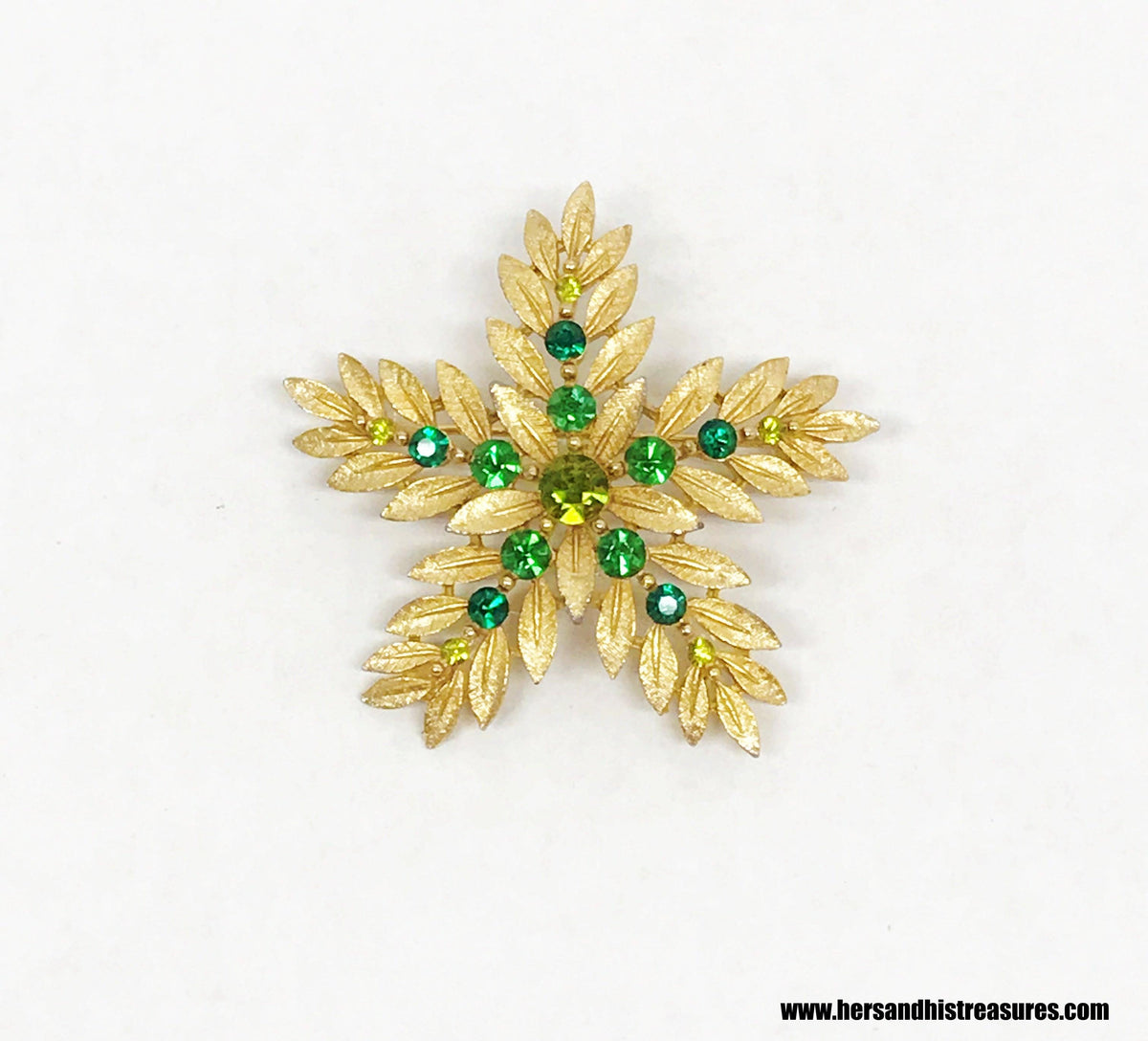 Eisenberg Ice Bow Green Rhinestones Rhodium Vintage Figural Pin Brooch –  Mink Road Vintage Jewelry, Spheres & Gemstones