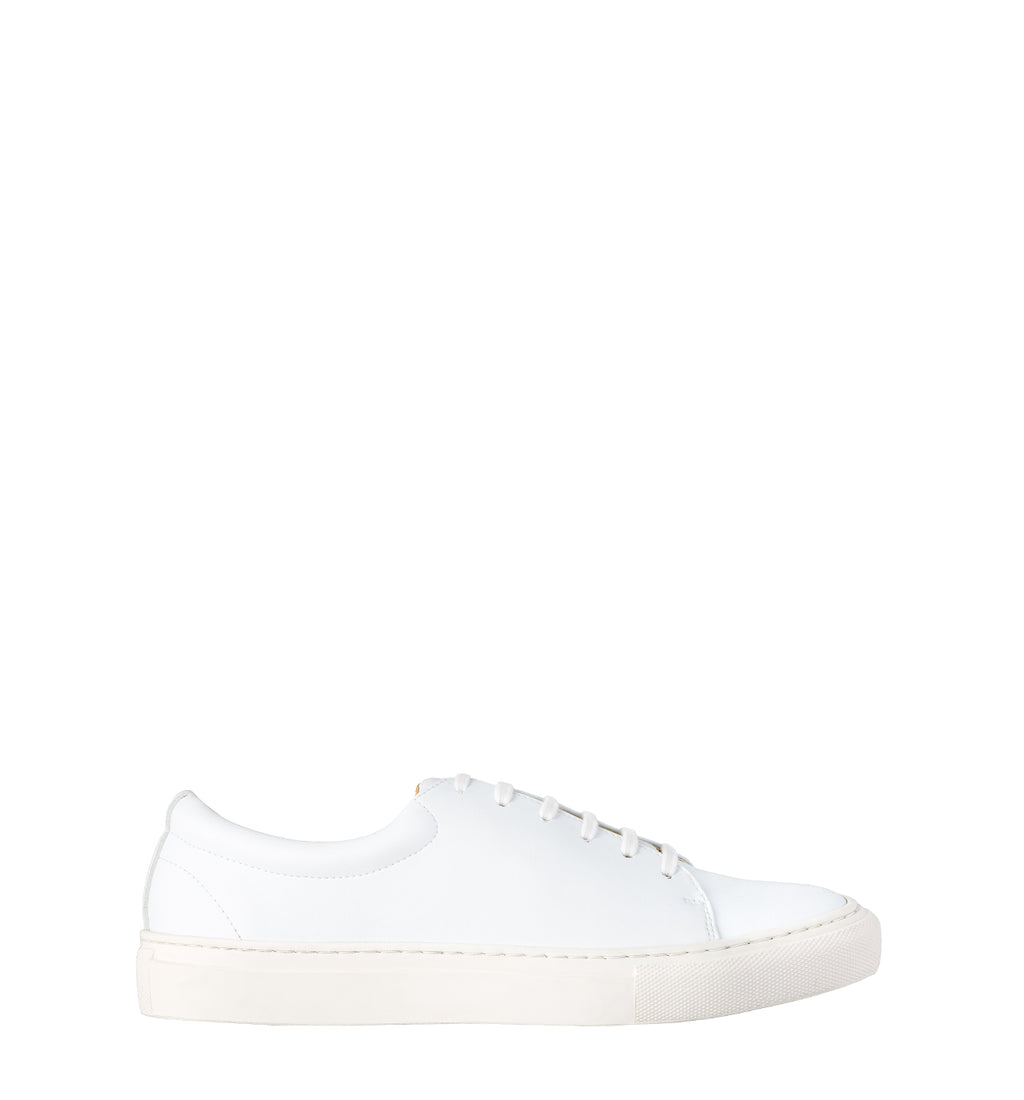 Low Sneaker White – Sydney Brown