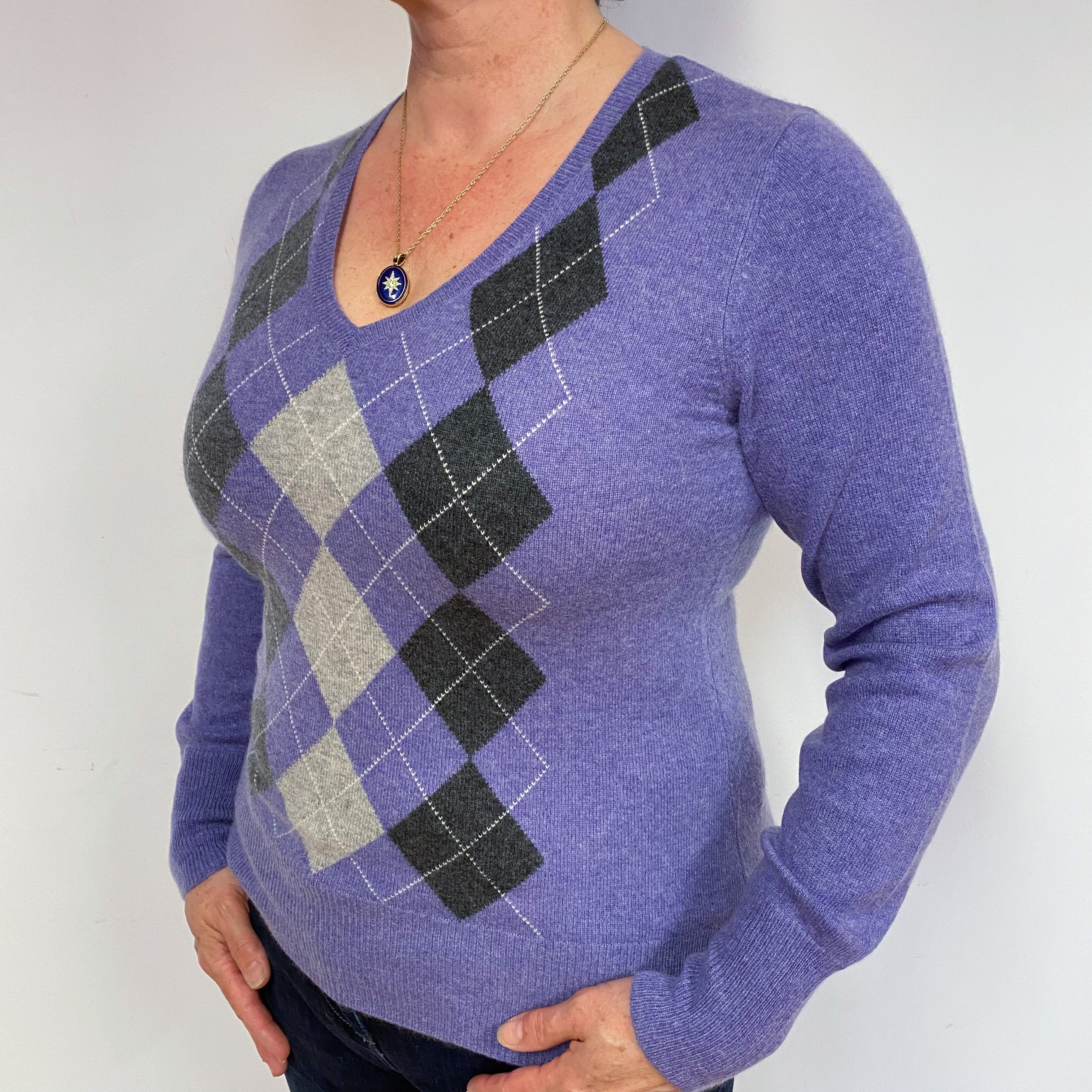 Amethyst Purple Argyle Cashmere V-Neck Jumper Large