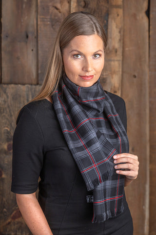 medium weight tartan scarf