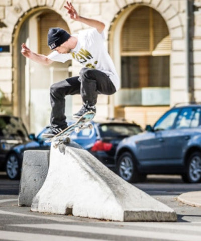 Chewy_cannon_skater_wears_beanie