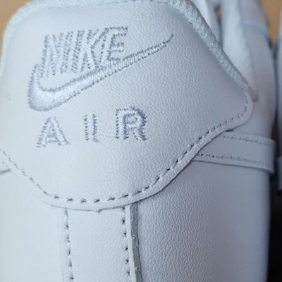 Fake_heel_stitching_AF1