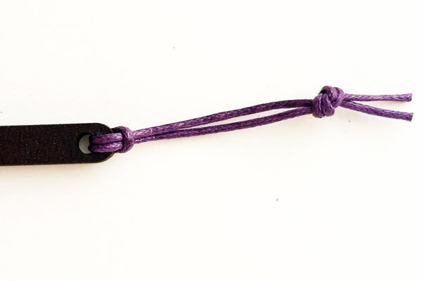 Knot and loop closure clasp for bracelet