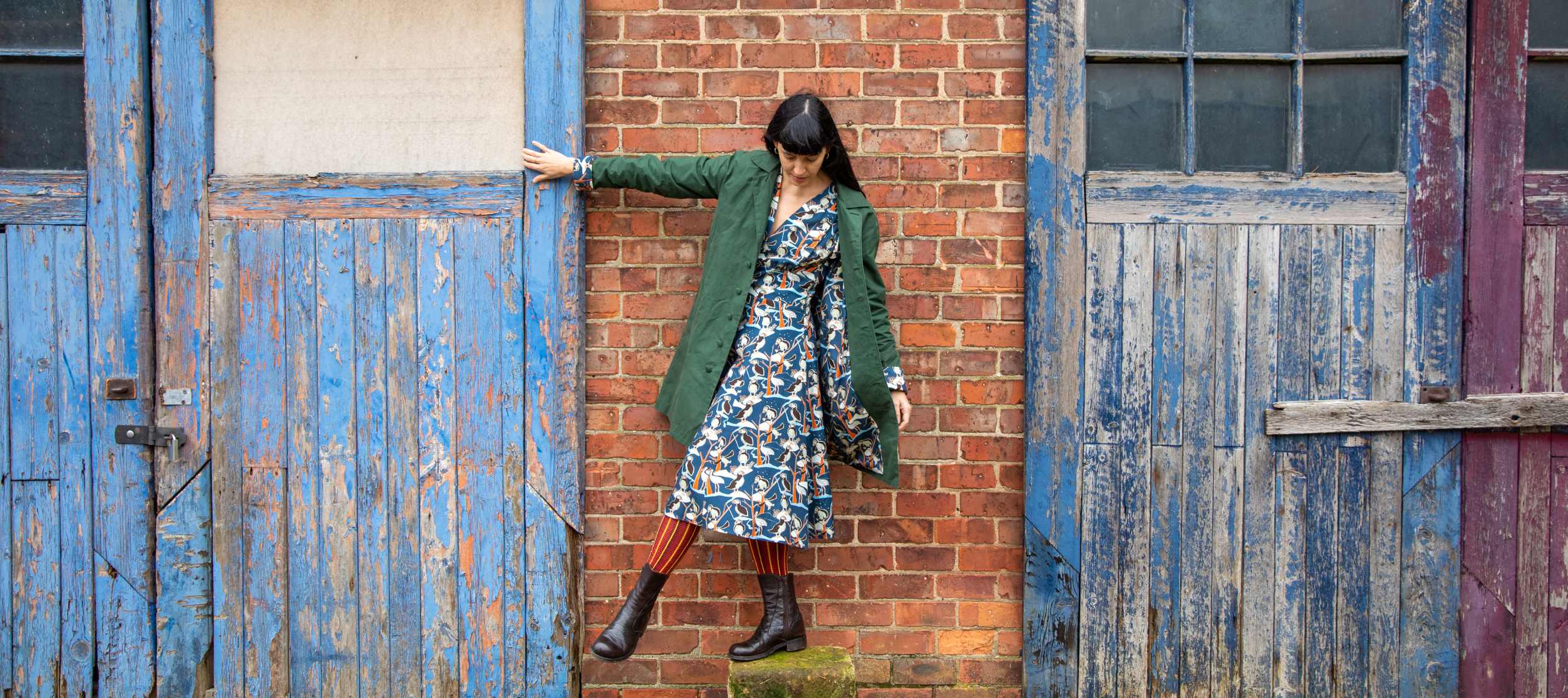 collection header - green trench coat.jpg__PID:ec908c4b-68d9-4b56-8727-8dc505a20134