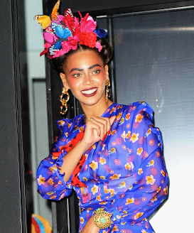 frida kahlo empowering halloween costume