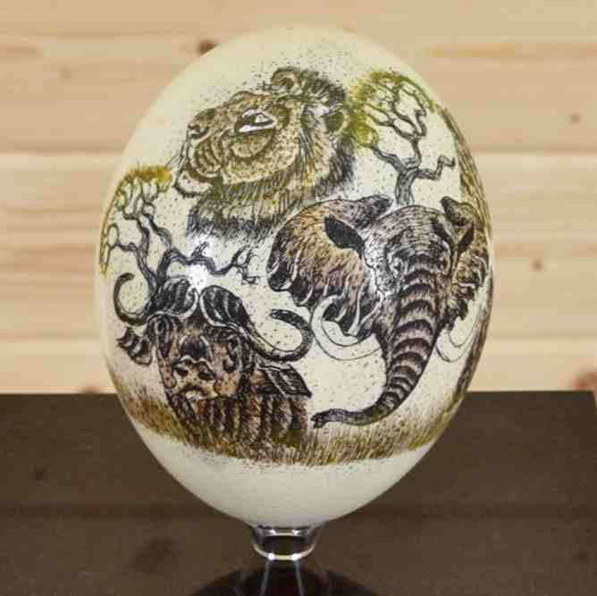 Scrimshaw Painted Ostrich Egg Big Five Sw4236