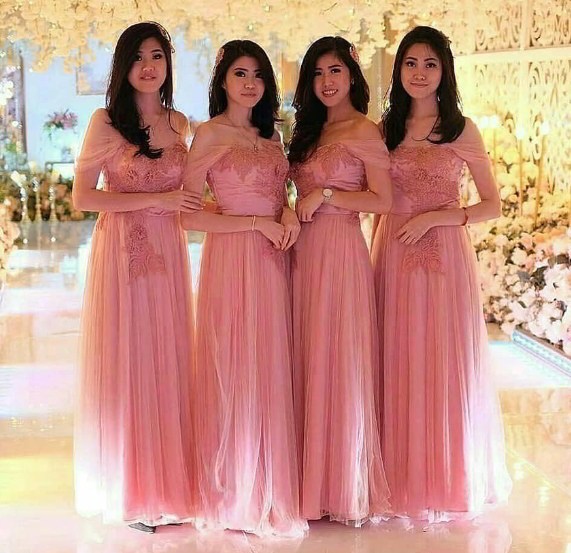 35 Model Kebaya Modern dan Terbaru Tahun 2022  Cantik Menawan