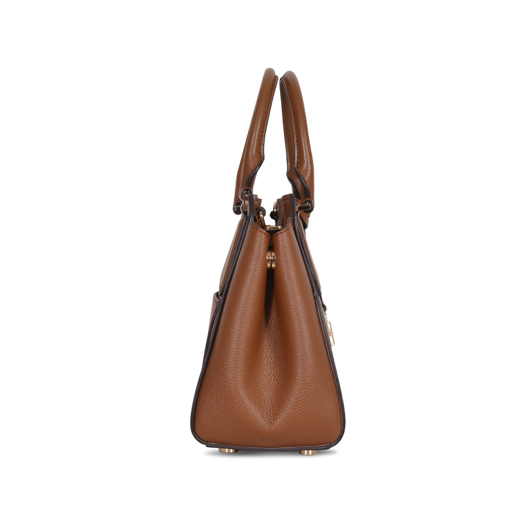 michael kors hayes medium messenger